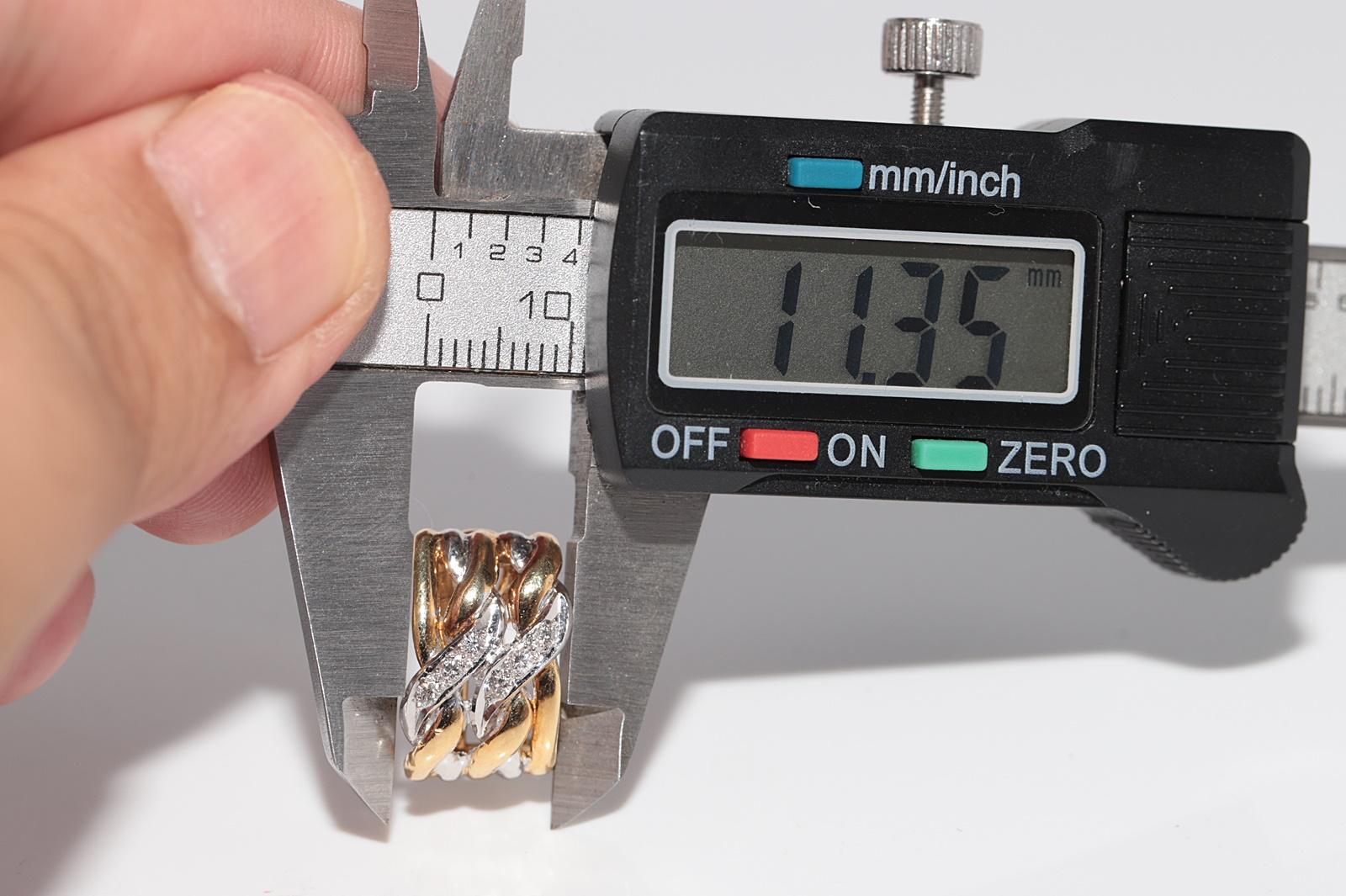 Vintage CIRCA 1980er Jahre 18k Gold natürlichen Diamanten verziert Omega zurück Ohrring im Angebot 9