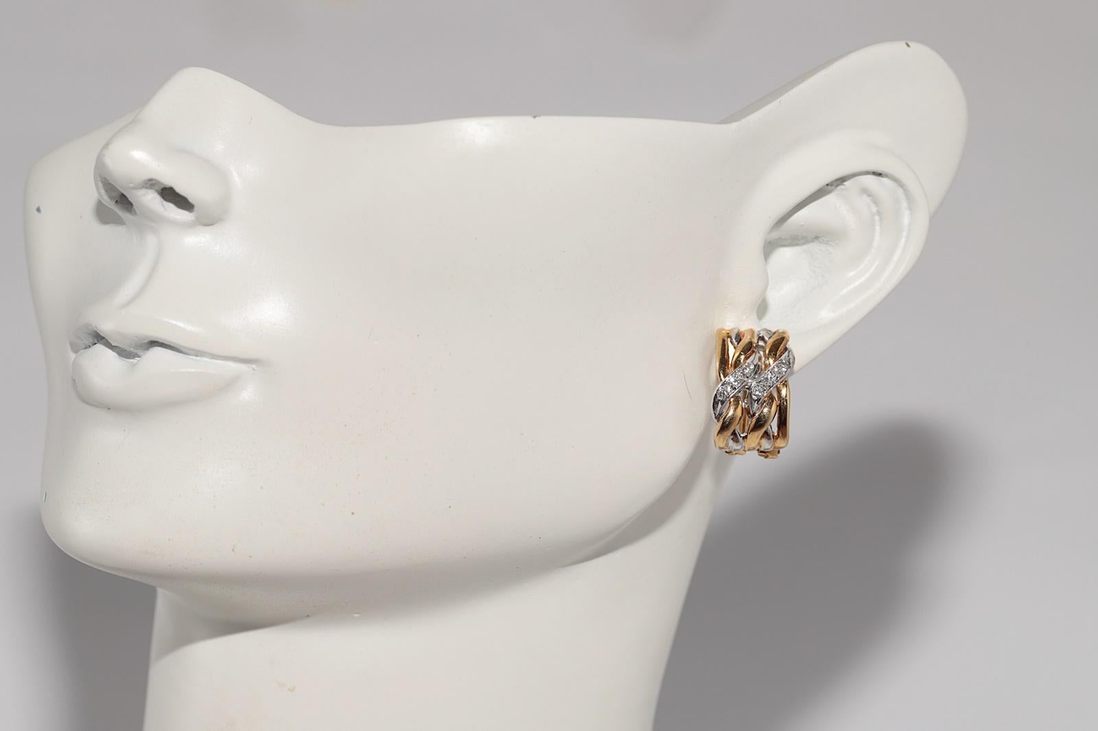 Vintage CIRCA 1980er Jahre 18k Gold natürlichen Diamanten verziert Omega zurück Ohrring im Angebot 11