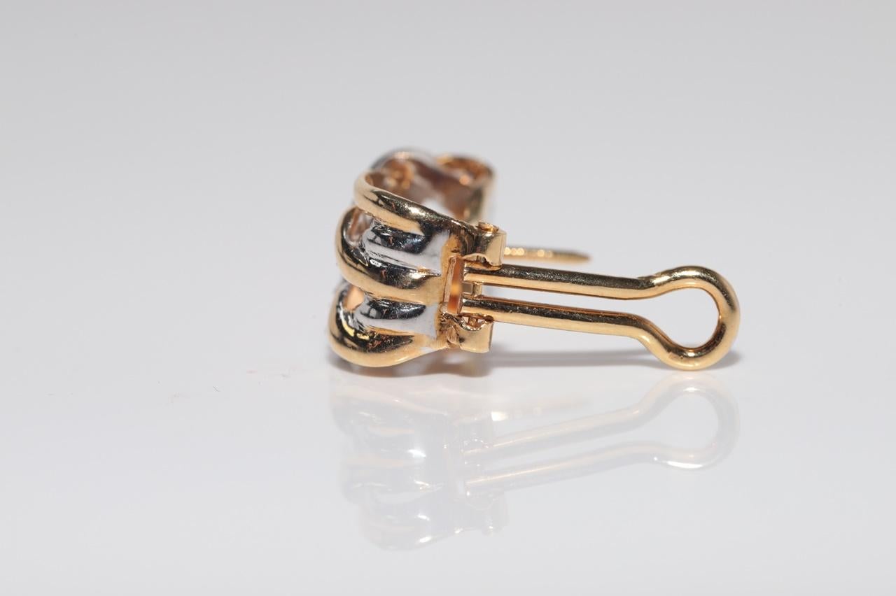 Vintage CIRCA 1980er Jahre 18k Gold natürlichen Diamanten verziert Omega zurück Ohrring im Angebot 3