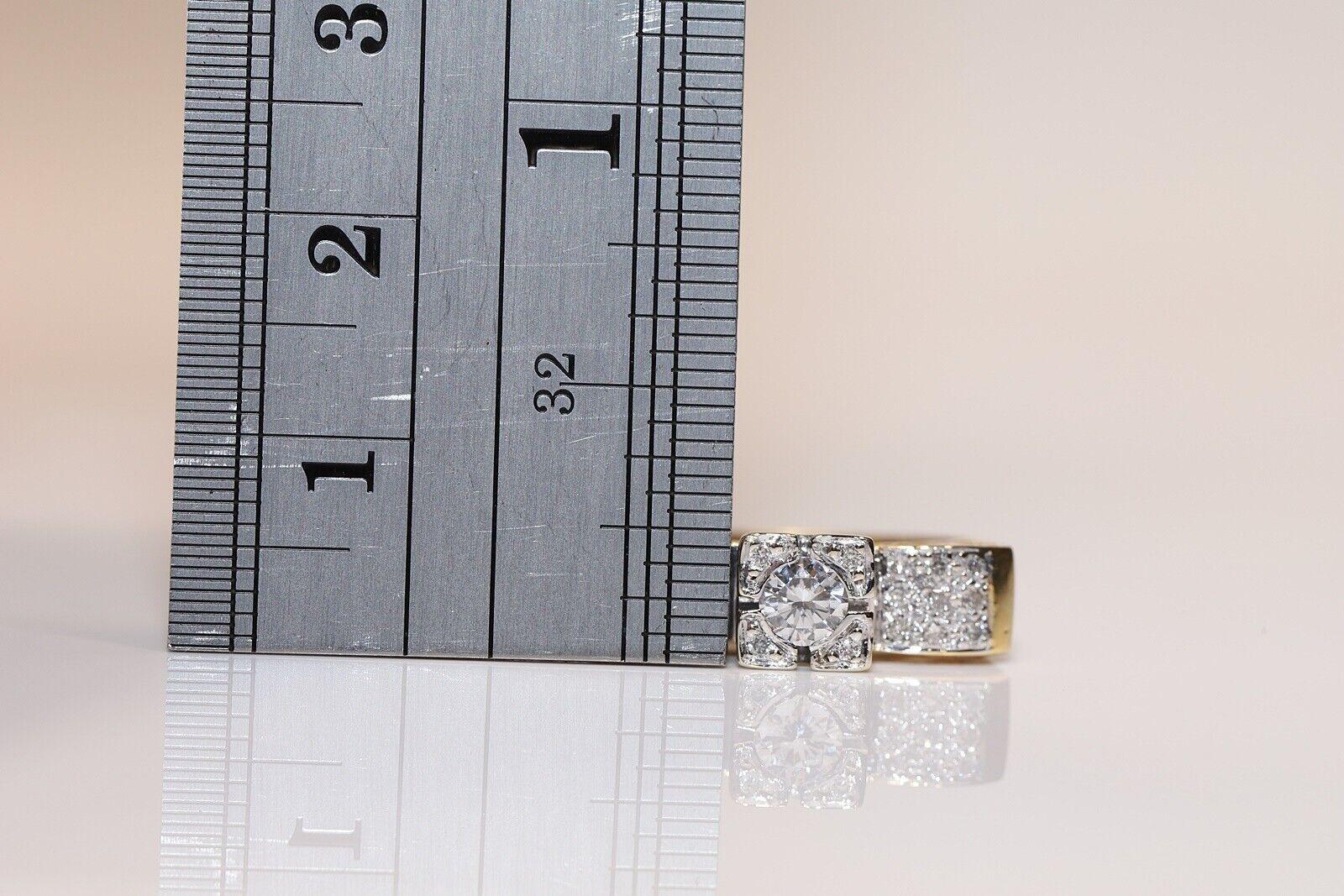 Vintage Circa 1980er Jahre 18k Gold Natürlicher Diamant Dekorierter Vintage-Ring (Brillantschliff) im Angebot