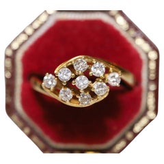 Vintage Circa 1980er Jahre 18k Gold Natürlicher Diamant Dekorierter Vintage-Ring