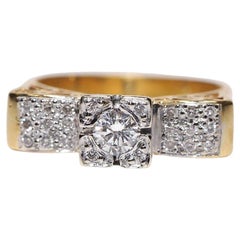 Vintage Circa 1980s 18k Gold Natural Diamond Decorated Ring