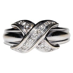 Vintage Circa 1980 Bague en or 18k décorée de diamants naturels