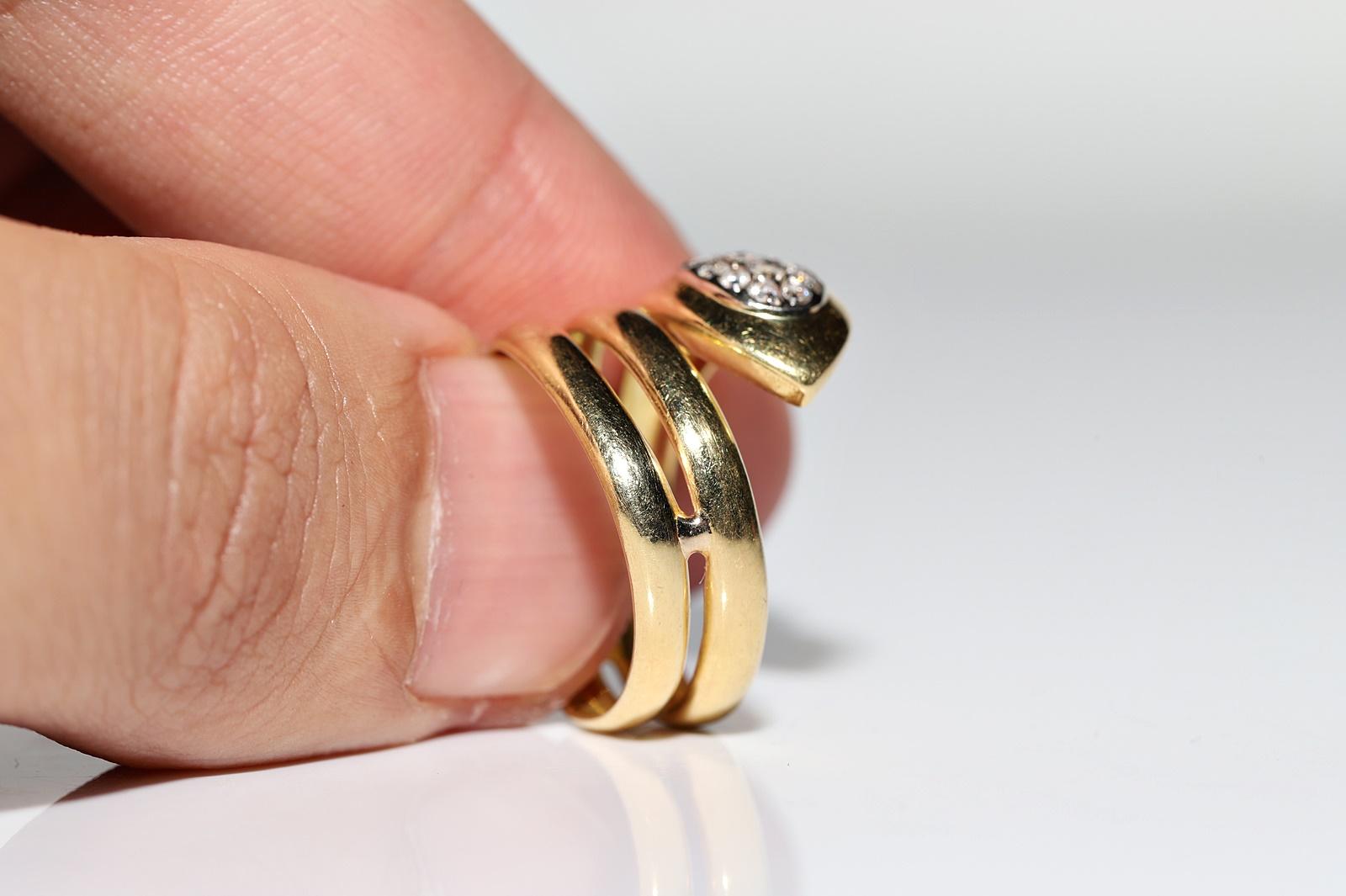 Vintage Circa 1980s 18k Gold Natural Diamond Decorated Snake Ring  5