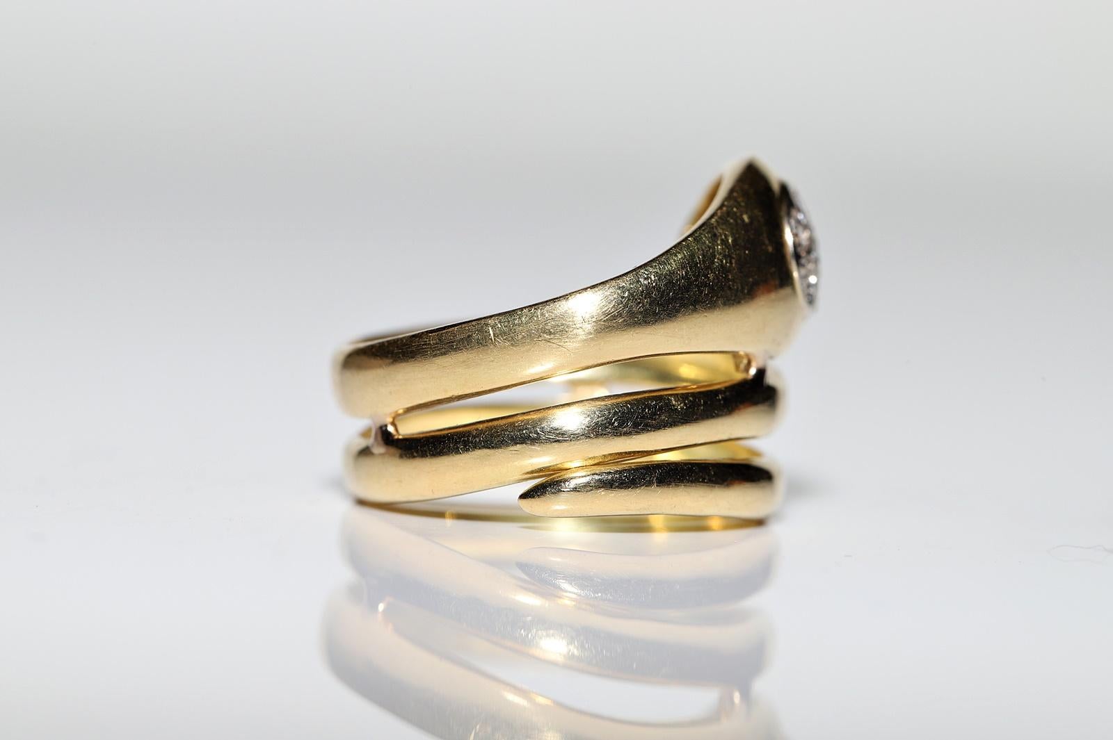 Vintage Circa 1980s 18k Gold Natural Diamond Decorated Snake Ring  2