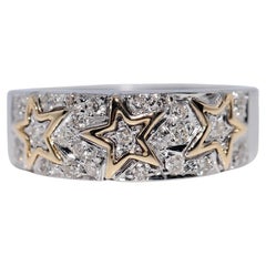 Vintage Circa 1980s 18k Gold Natural Diamond Decorated Star Design Ring