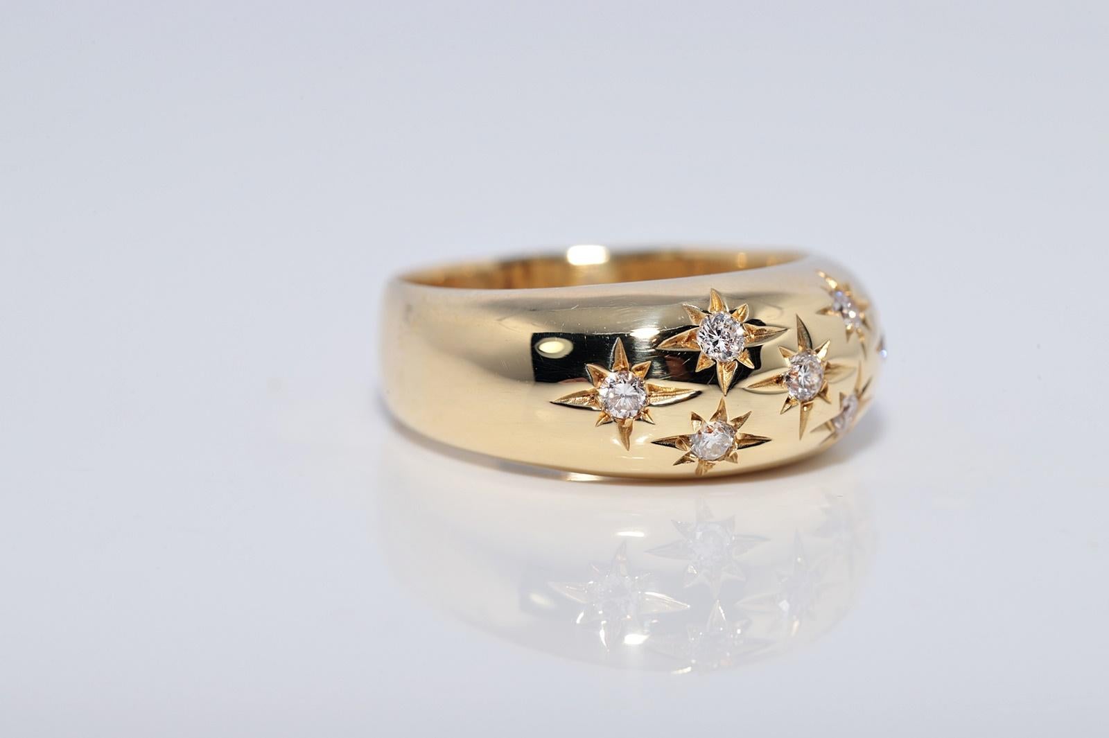Vintage CIRCA 1980er Jahre 18k Gold natürlichen Diamanten verziert Star Design Strong Ring im Angebot 5