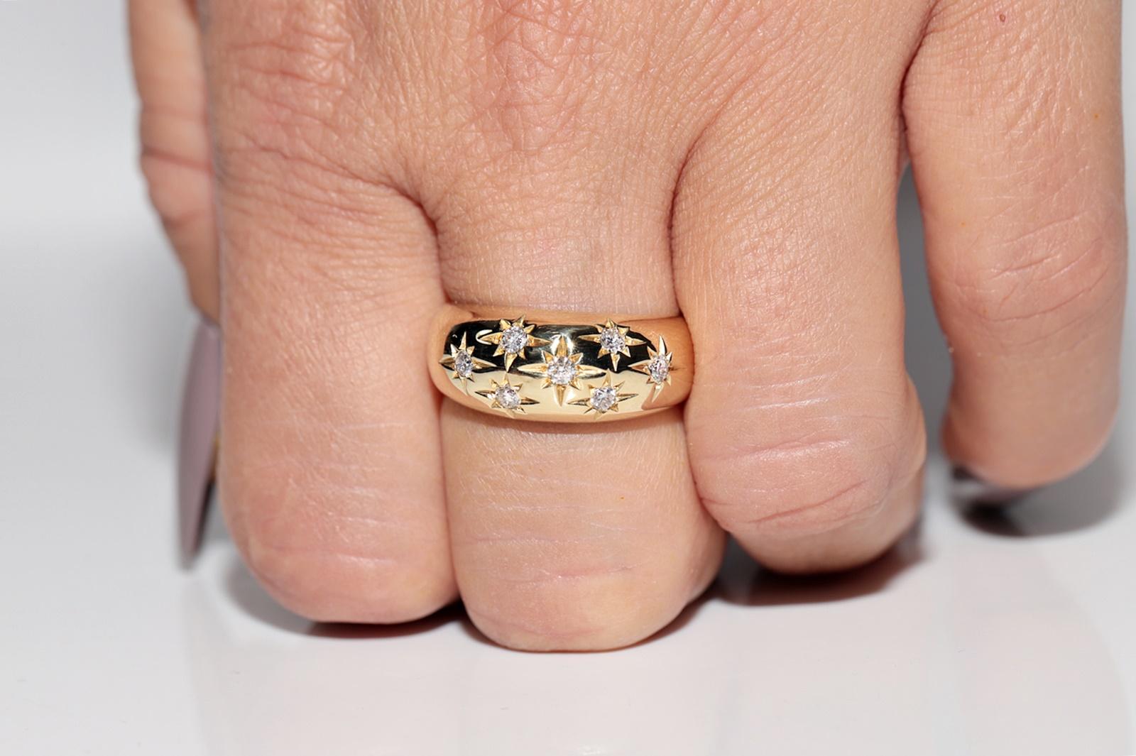 Vintage CIRCA 1980er Jahre 18k Gold natürlichen Diamanten verziert Star Design Strong Ring im Angebot 10