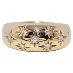 Vintage Circa 1980s Gold 18k Natural Diamond Decorated Star Design Strong Ring (Bague forte en or 18k décorée de diamants naturels et d
étoiles)