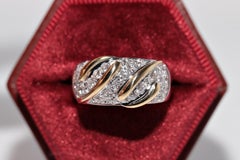 Vintage Circa 1980 Gold 18k Natural Diamond Decorated Strong Band Ring (Bague forte en or 18k décorée de diamants naturels)