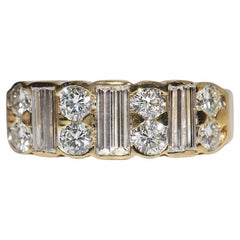 Vintage Circa 1980 Gold 18k Natural Diamond Decorated Strong Band Ring (Bague forte en or 18k décorée de diamants naturels)