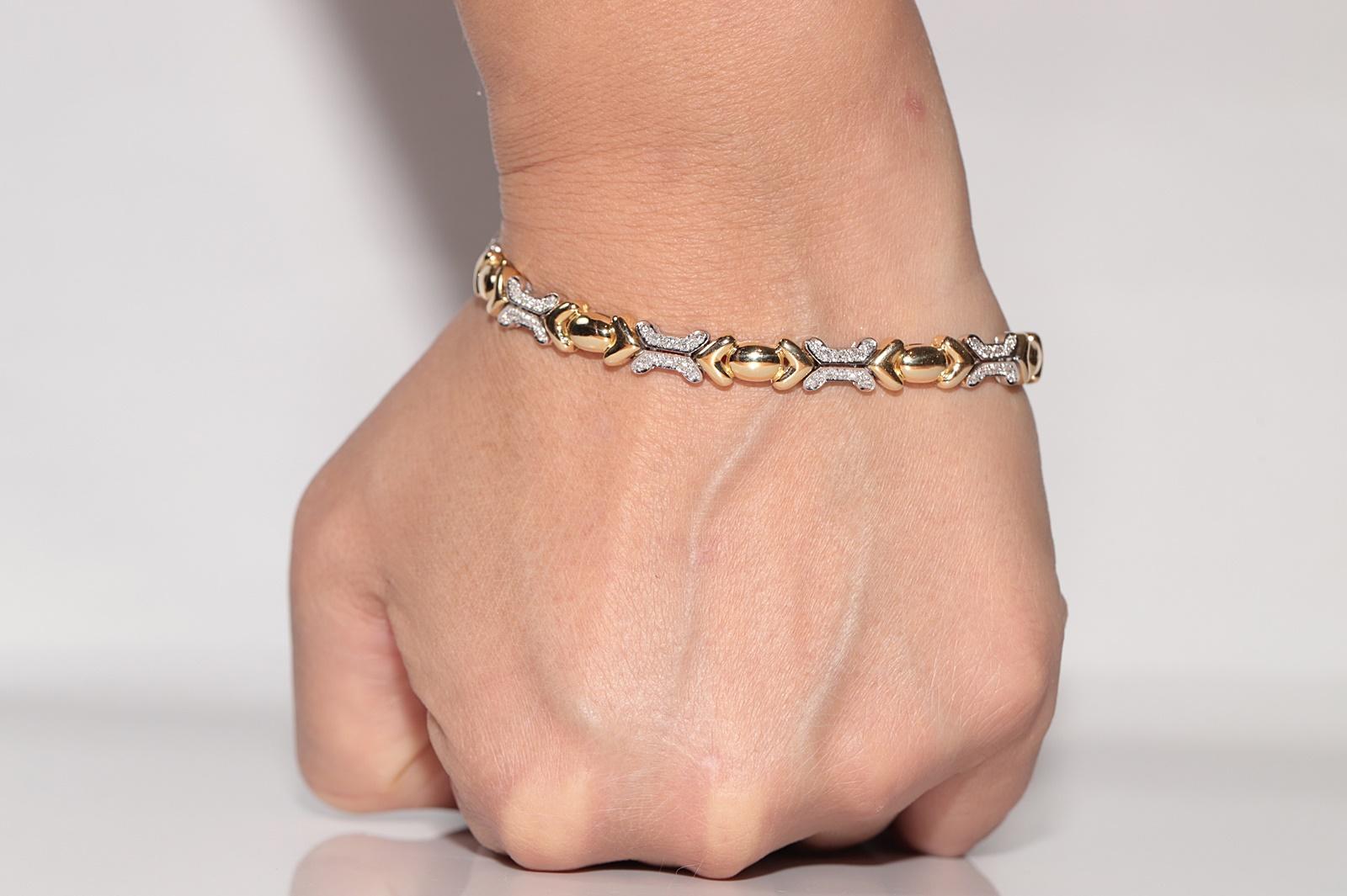 Vintage CIRCA 1980s 18k Gold natürlichen Diamanten verziert starke Armband im Angebot 11
