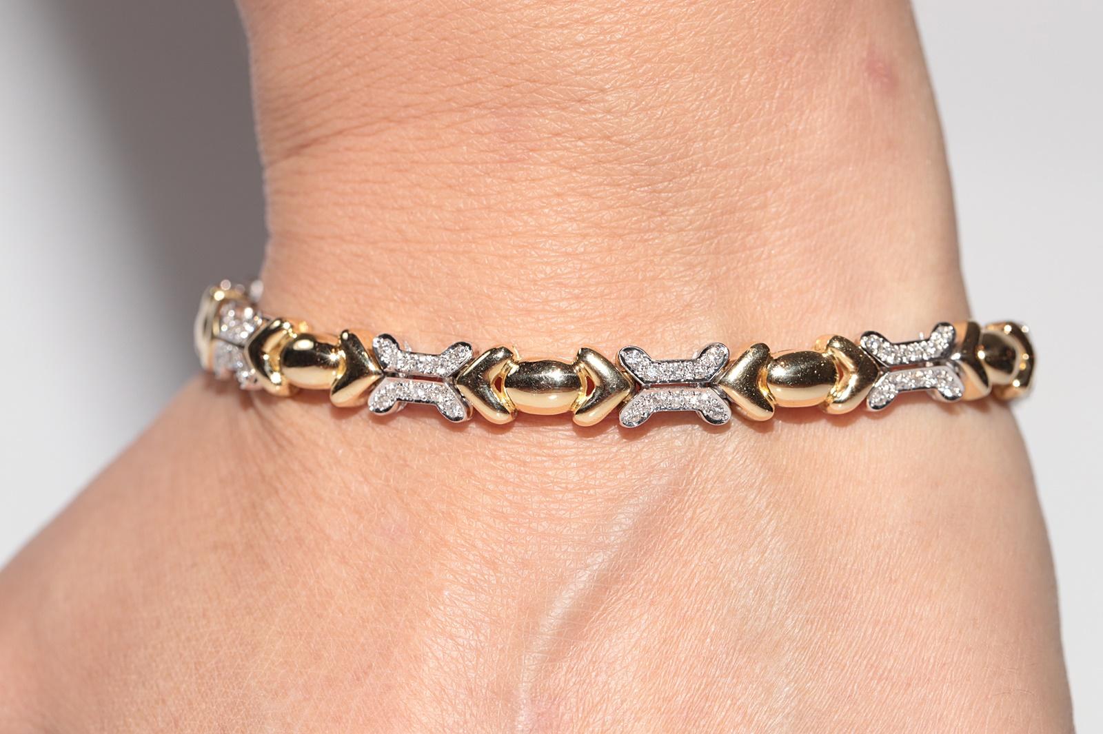 Vintage CIRCA 1980s 18k Gold natürlichen Diamanten verziert starke Armband im Angebot 12