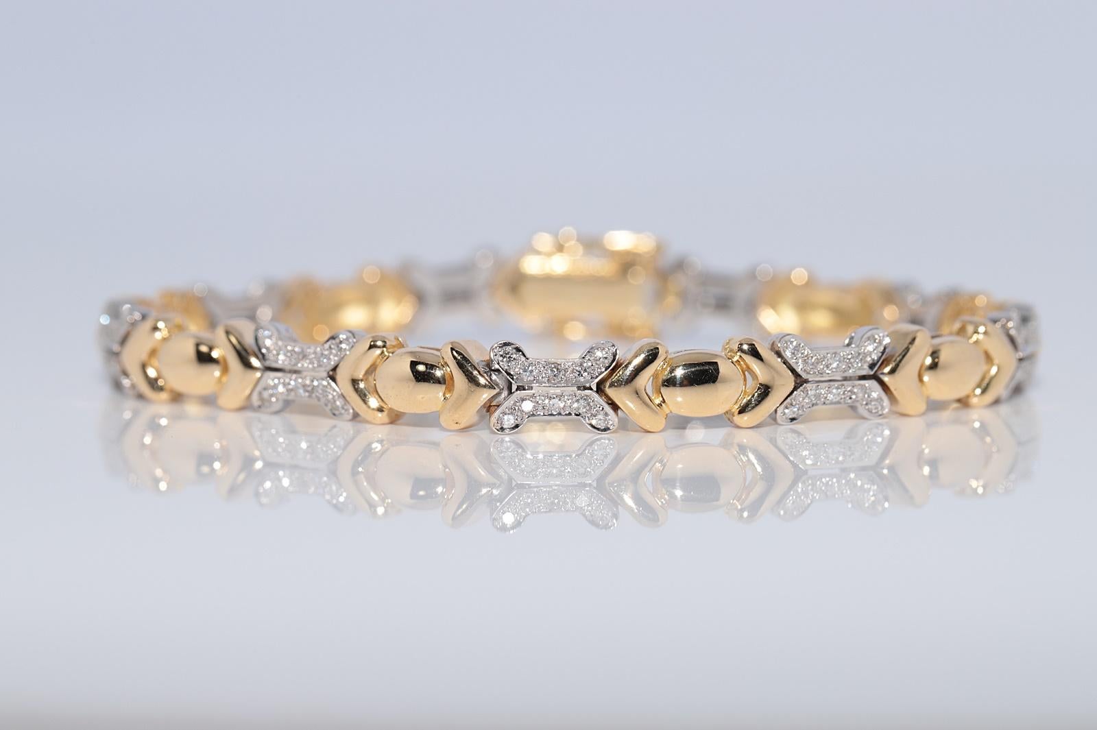 Vintage CIRCA 1980s 18k Gold natürlichen Diamanten verziert starke Armband (Brillantschliff) im Angebot