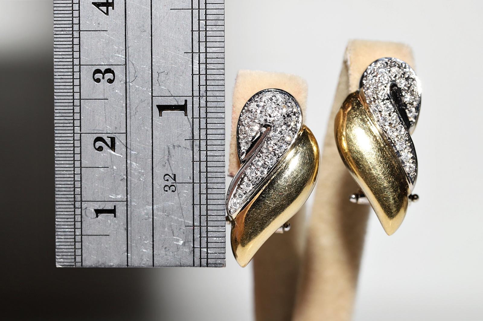 Vintage CIRCA 1980er Jahre 18k Gold NaturaL Diamant verziert starke Ohrring (Retro) im Angebot