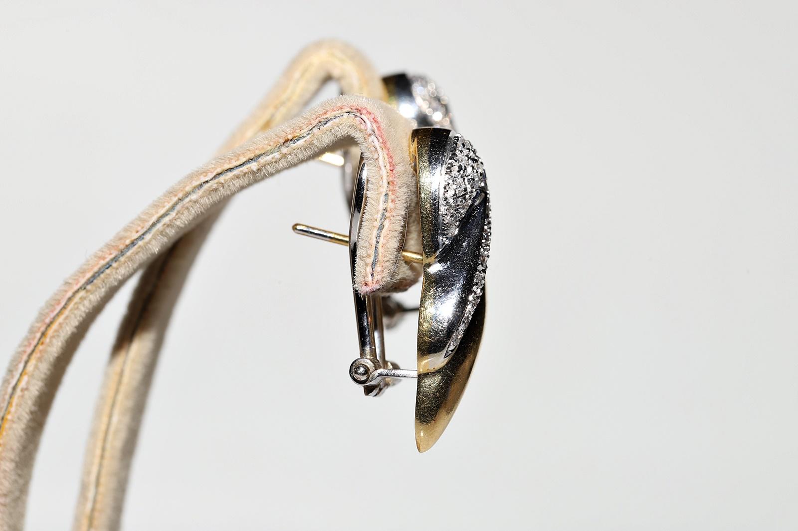 Vintage CIRCA 1980er Jahre 18k Gold NaturaL Diamant verziert starke Ohrring (Brillantschliff) im Angebot