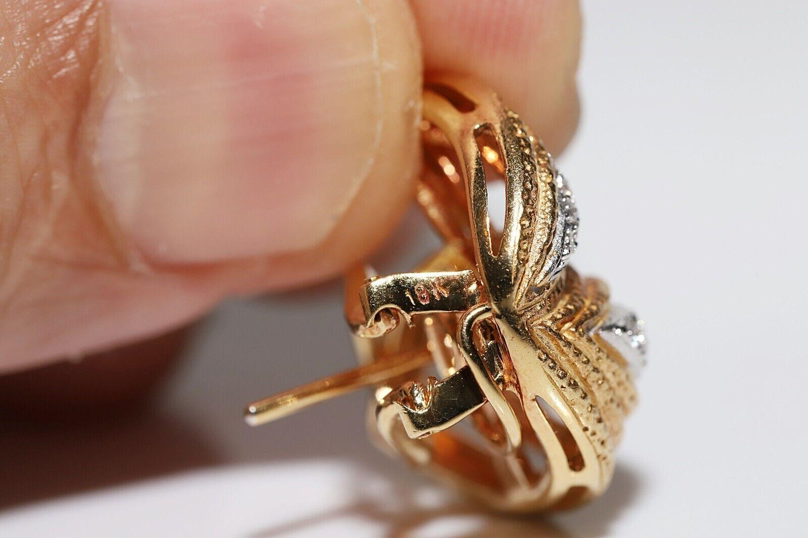 Vintage Circa 1980er Jahre 18k Gold Natürlicher Diamant Dekorierter starker Ohrring im Angebot 3