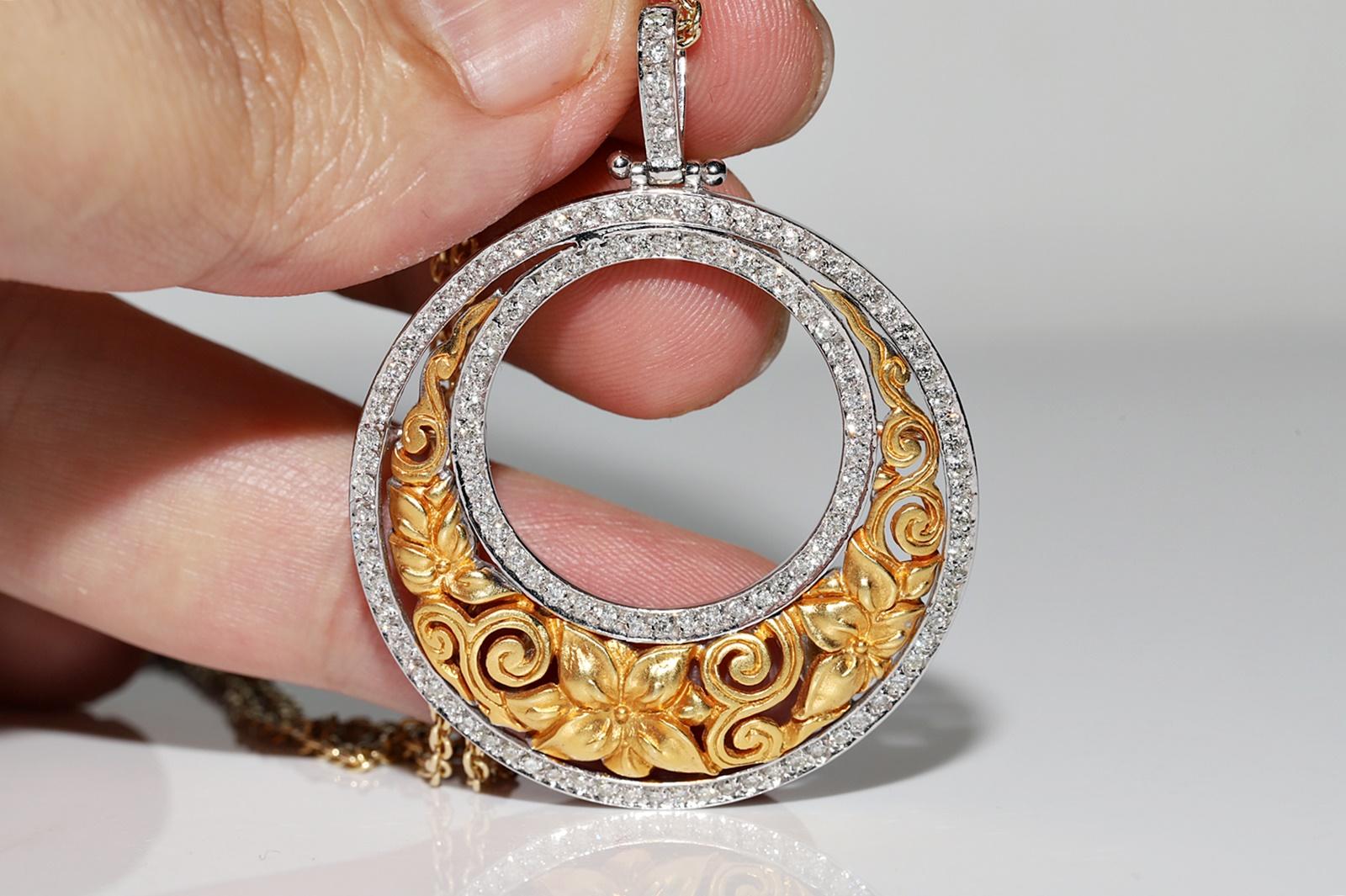 Vintage Circa 1980er Jahre 18k Gold Natürlicher Diamant Dekorierter starker Anhänger Halskette im Angebot 8