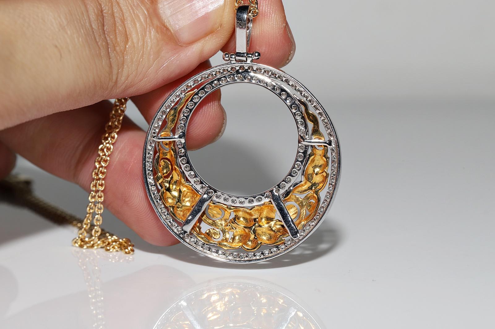 Vintage Circa 1980er Jahre 18k Gold Natürlicher Diamant Dekorierter starker Anhänger Halskette im Angebot 3