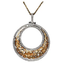 Vintage Circa 1980s 18k Gold Natural Diamond Decorated Strong Pendant Necklace