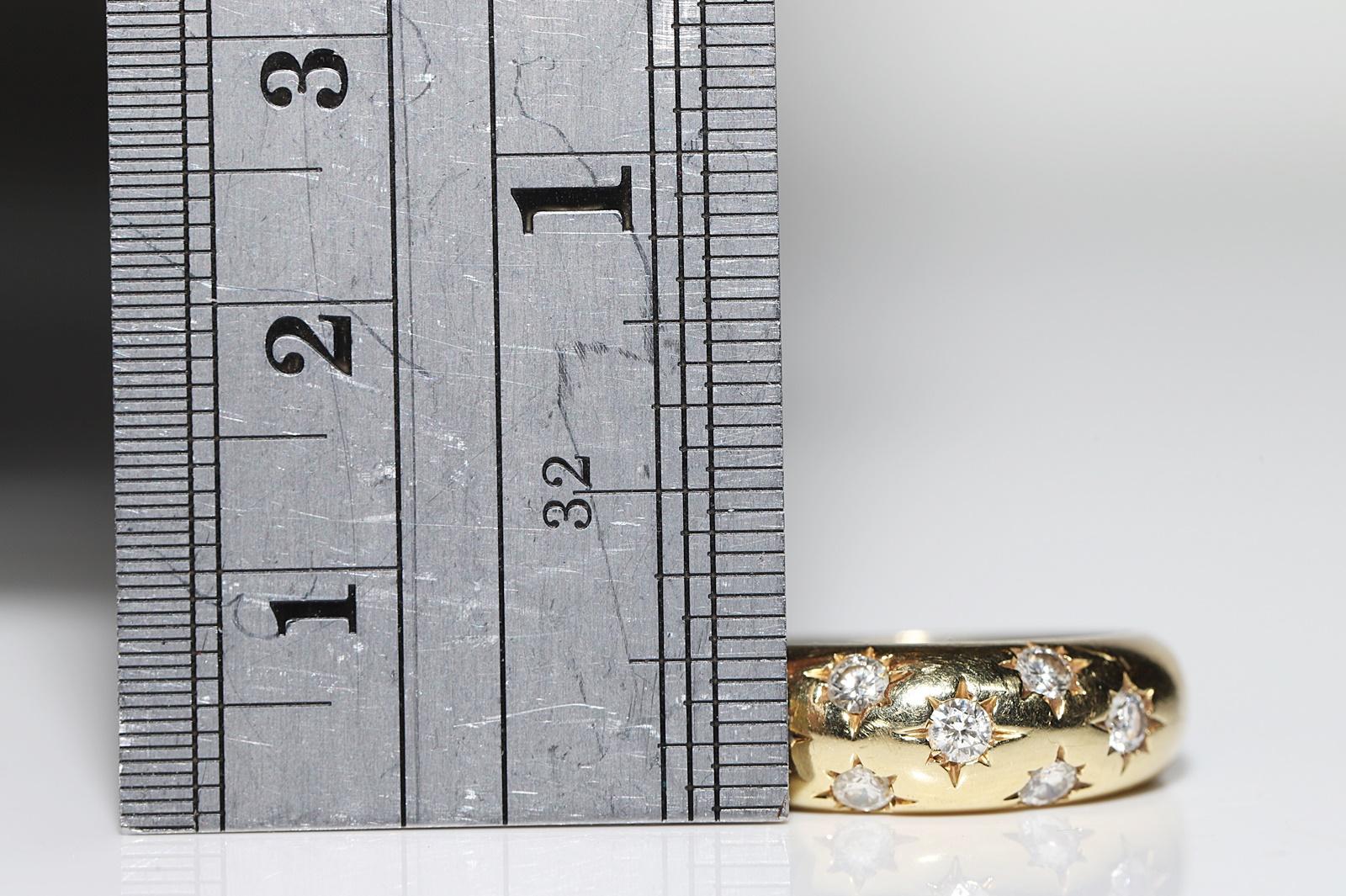 Circa 1980er Jahre  18k Gold natürlichen Diamanten dekoriert starken Ring 5