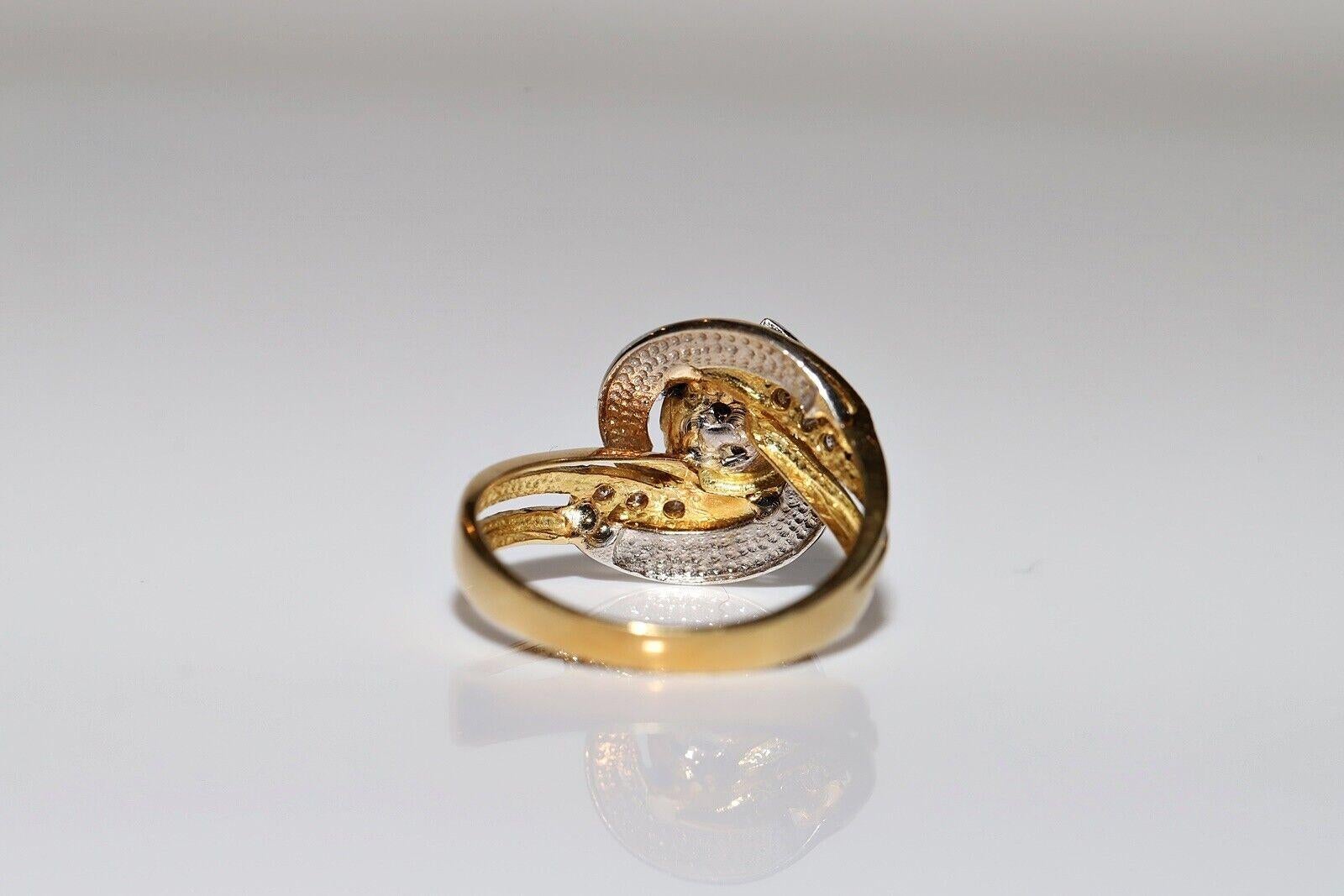 Vintage Circa 1980er Jahre 18k Gold Natürlicher Diamant Dekorierter starker Ring im Angebot 6