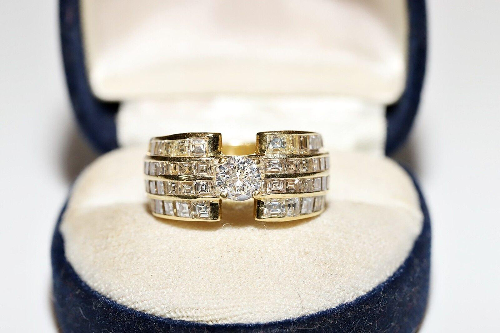 Anello forte decorato con diamanti naturali in oro 18 carati CIRCA gli anni '80 in vendita 7