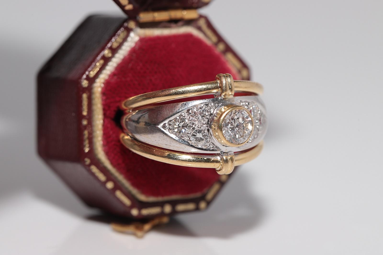 Vintage Circa 1980er Jahre 18k Gold Natürlicher Diamant Dekorierter starker Ring (Retro) im Angebot