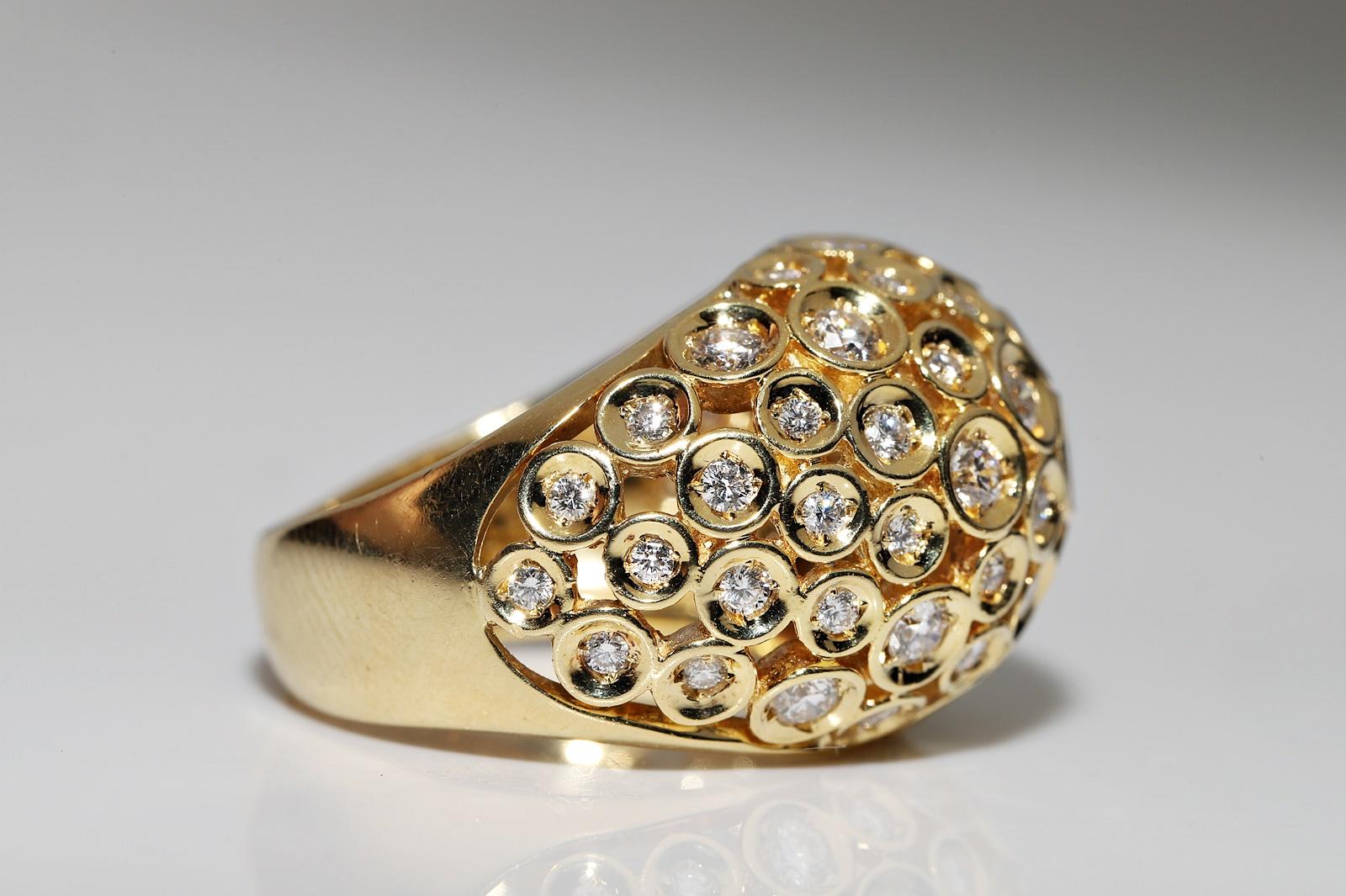Brilliant Cut Vintage Circa 1980s 18k Gold Natural Diamond Decorated Strong Ring For Sale