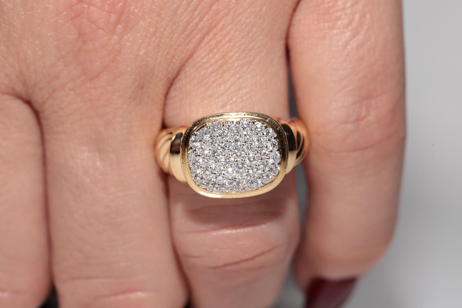 Brilliant Cut Vintage Circa 1980s 18k Gold Natural Diamond Decorated Strong Ring For Sale