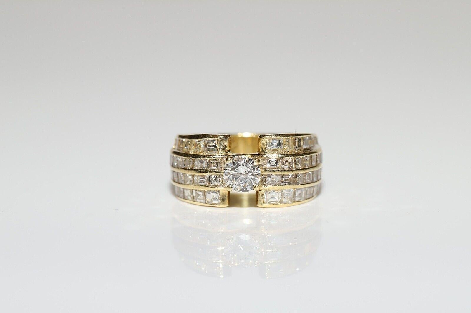 Anello forte decorato con diamanti naturali in oro 18 carati CIRCA gli anni '80 In condizioni buone in vendita a Fatih/İstanbul, 34