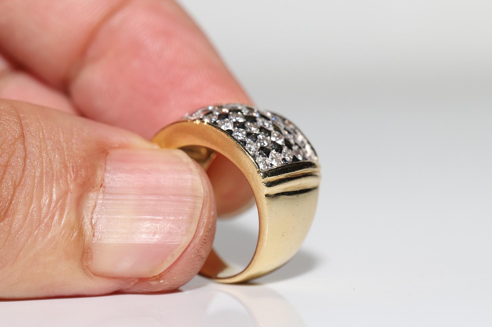 Vintage Circa 1980er Jahre 18k Gold Natürlicher Diamant Dekorierter starker Ring im Angebot 1