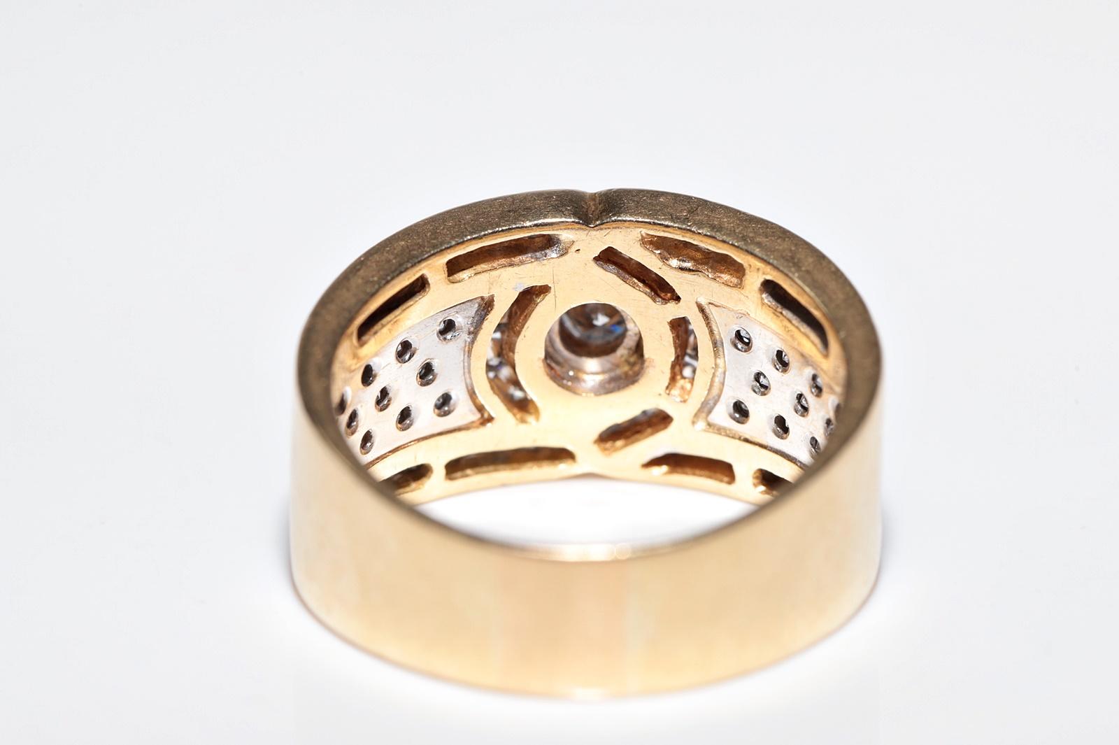 Vintage Circa 1980er Jahre 18k Gold Natürlicher Diamant Dekorierter starker Ring im Angebot 1