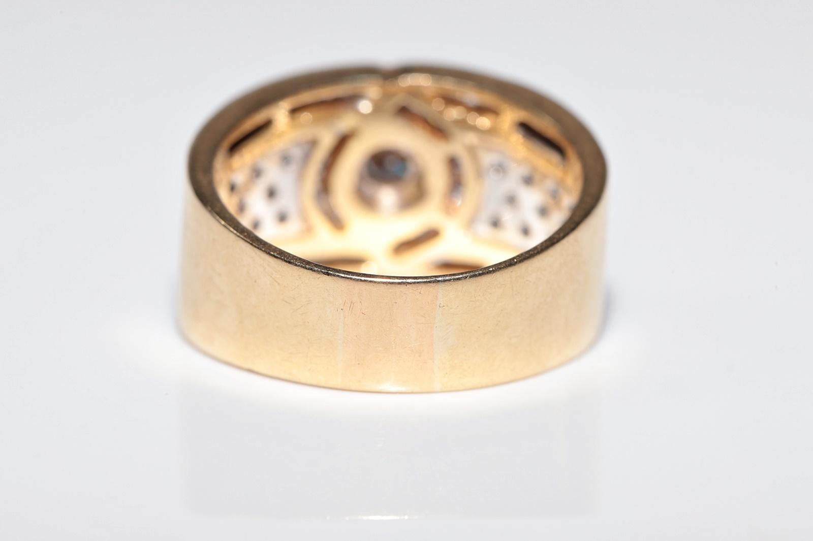 Vintage Circa 1980er Jahre 18k Gold Natürlicher Diamant Dekorierter starker Ring im Angebot 2