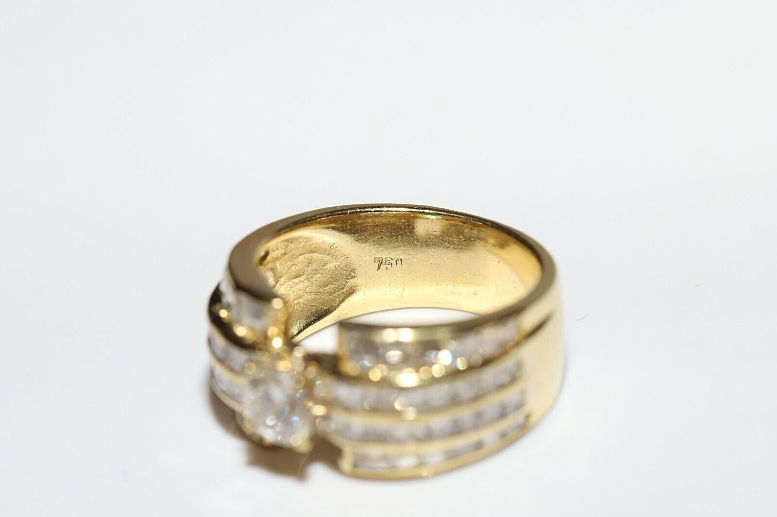 Anello forte decorato con diamanti naturali in oro 18 carati CIRCA gli anni '80 in vendita 3