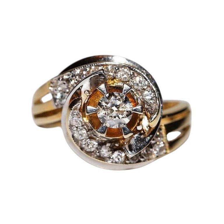 Anello forte decorato con diamanti naturali in oro 18 carati CIRCA gli anni
80