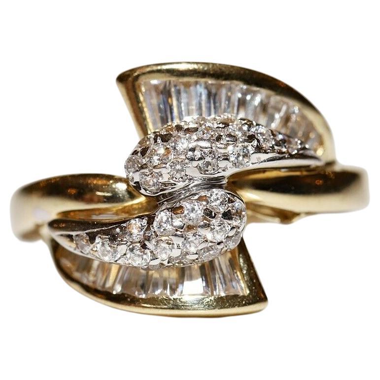 Vintage Circa 1980s 14k Gold Natural Diamond Decorated Strong Ring For Sale