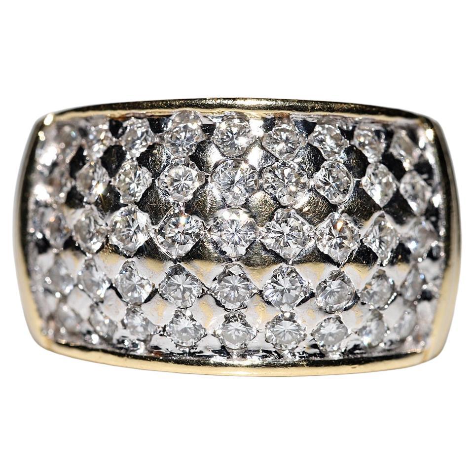 Vintage Circa 1980s 18k Gold Natural Diamond Decorated Strong Ring