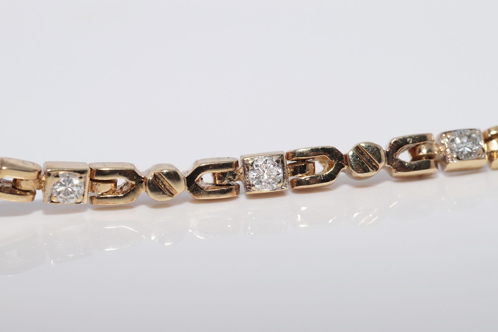 Bracciale da tennis decorato con diamanti naturali in oro 18 ct. d'epoca CIRCA 1980 in vendita 9