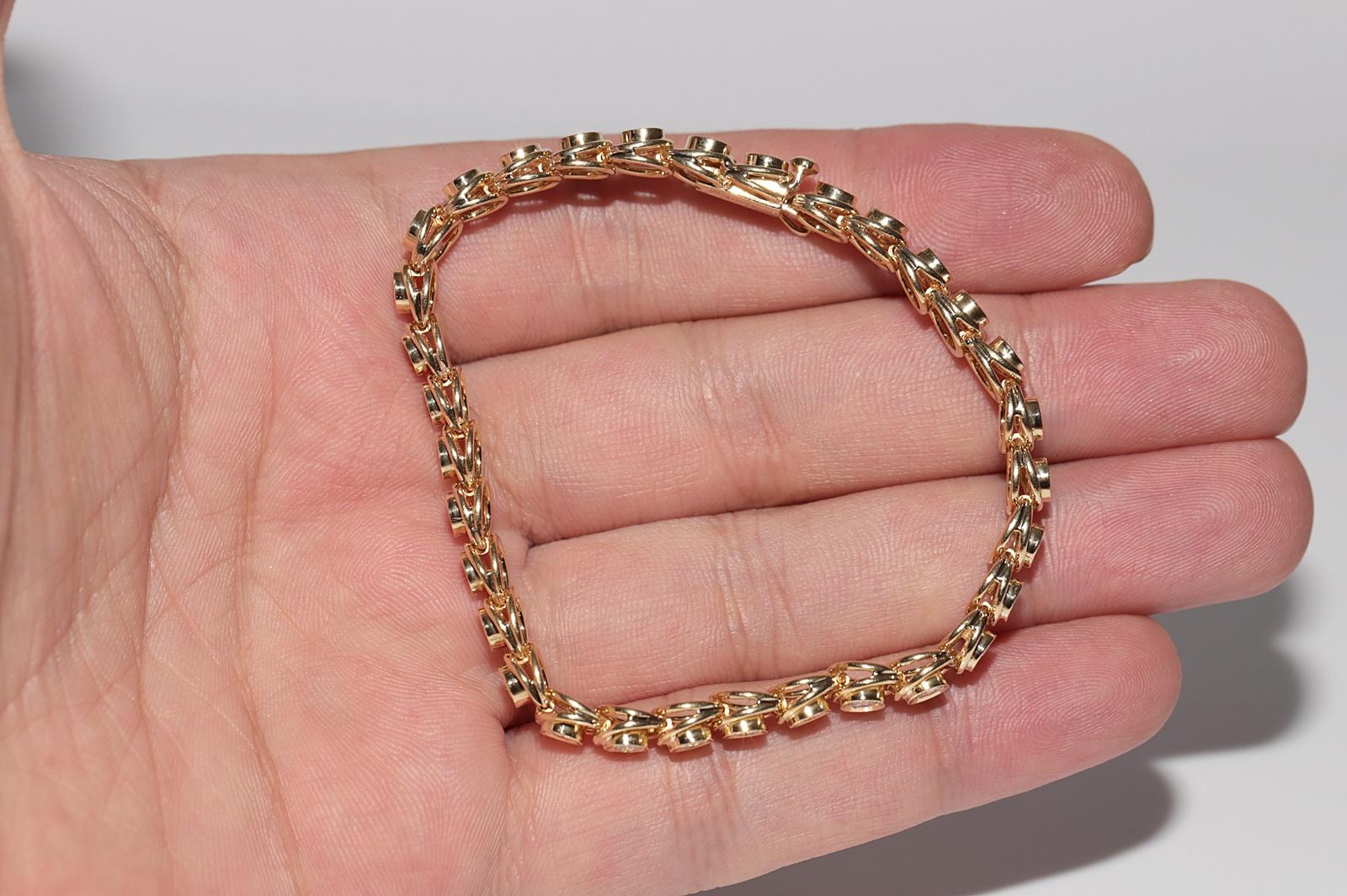 Bracciale da tennis decorato con diamanti naturali in oro 18 ct. d'epoca CIRCA 1980 in vendita 11