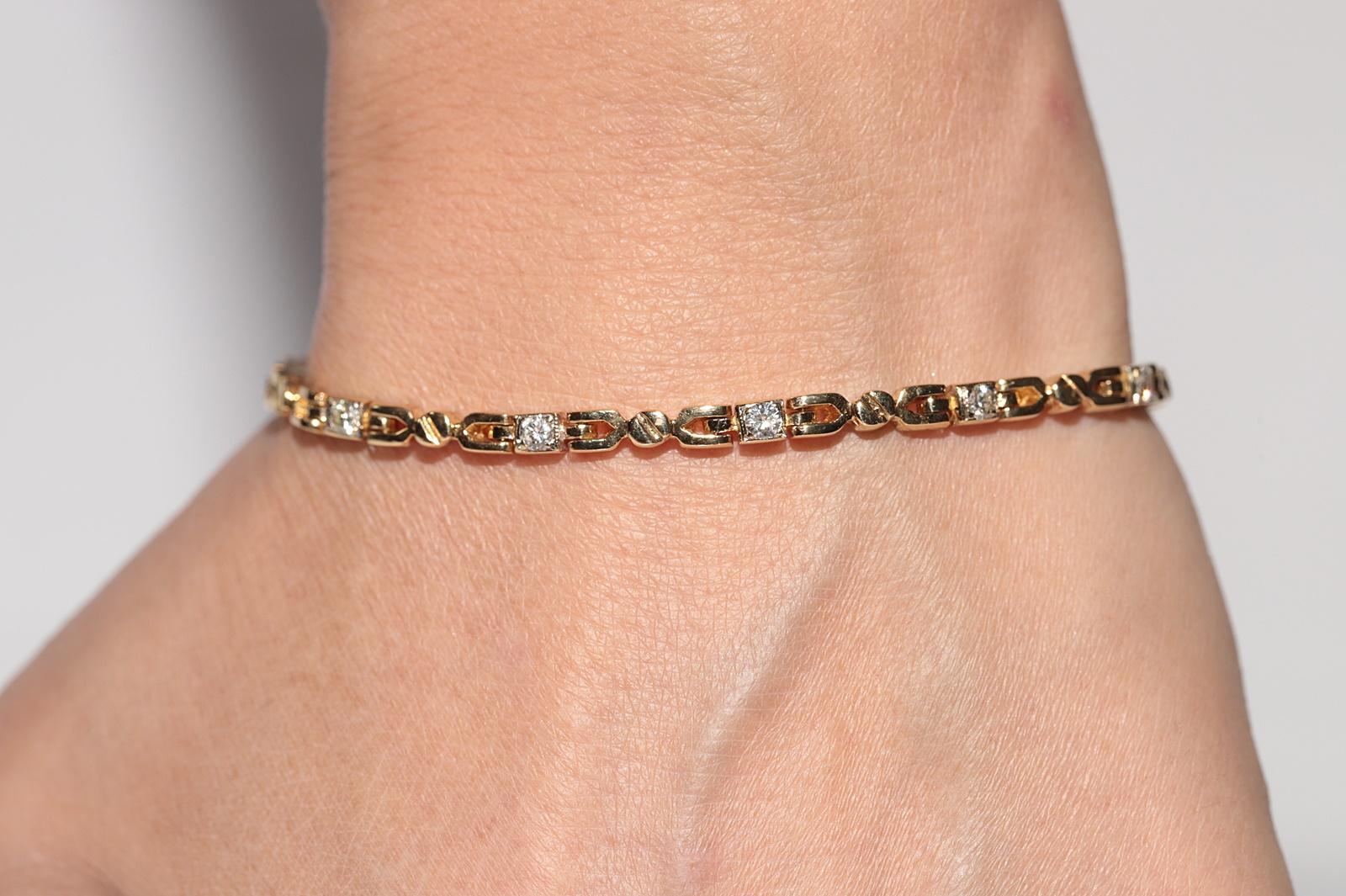 Bracciale da tennis decorato con diamanti naturali in oro 18 ct. d'epoca CIRCA 1980 in vendita 11