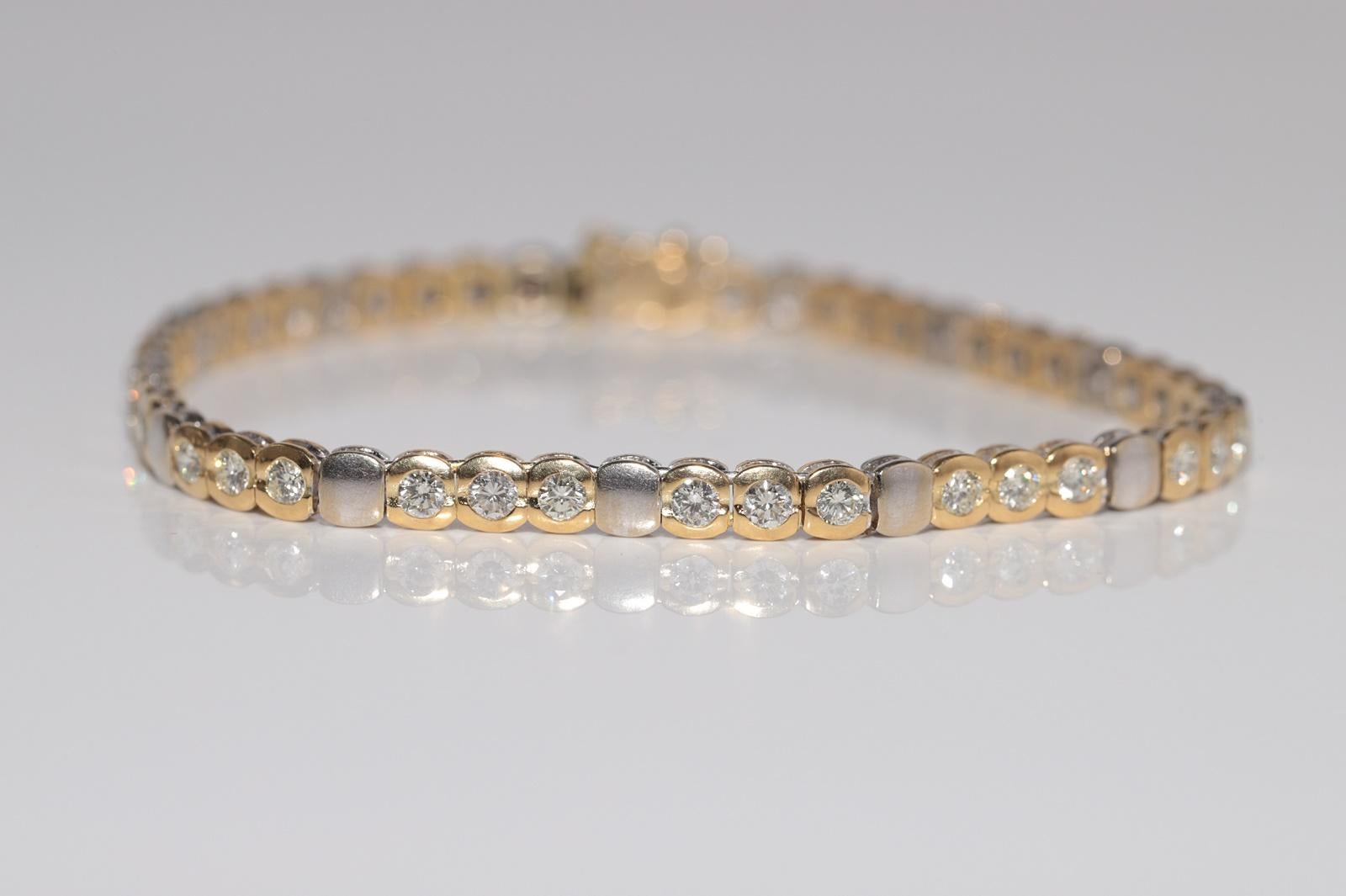 Vintage Circa 1980er Jahre 18k Gold Natürliches Diamant-Tennisarmband mit Dekoration im Zustand „Gut“ im Angebot in Fatih/İstanbul, 34