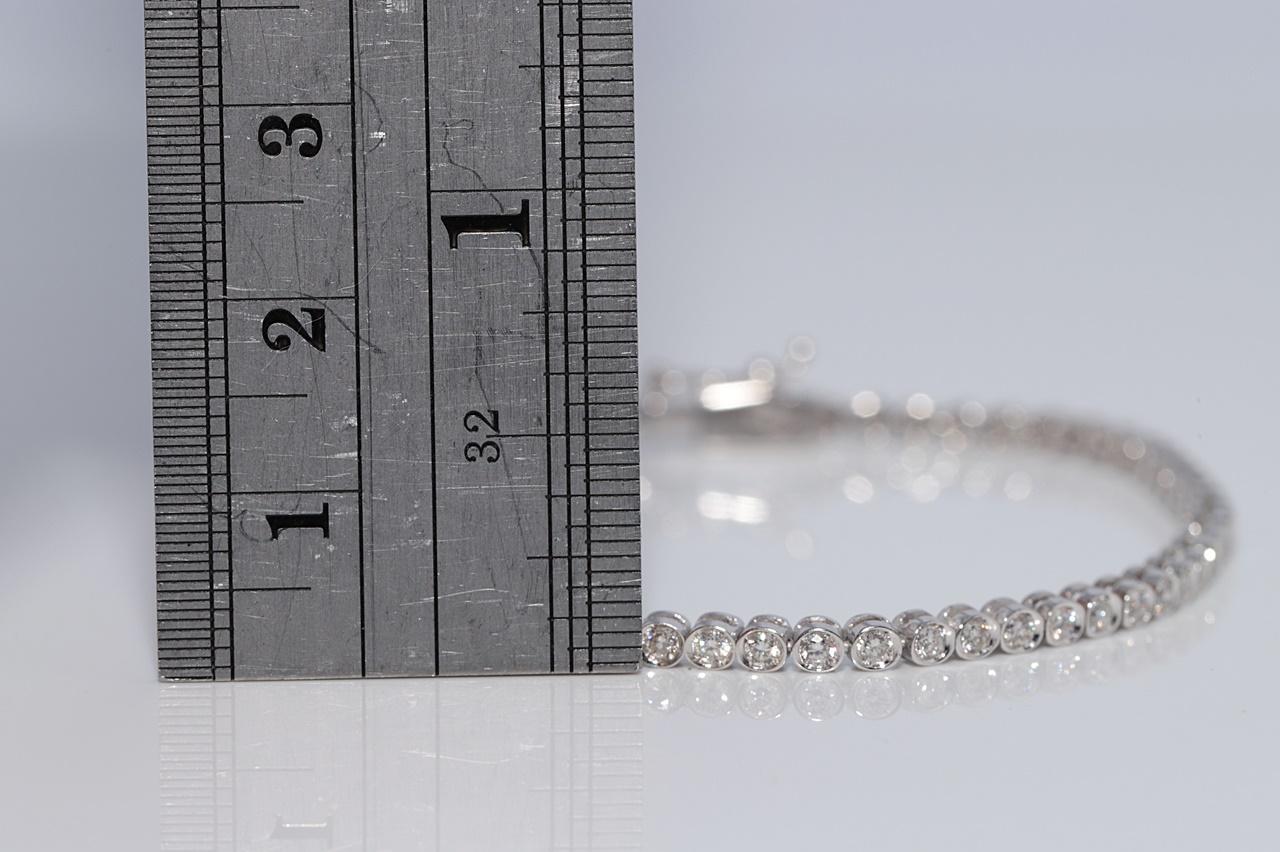 Bracciale da tennis decorato con diamanti naturali in oro 18 ct. d'epoca CIRCA 1980 In condizioni buone in vendita a Fatih/İstanbul, 34