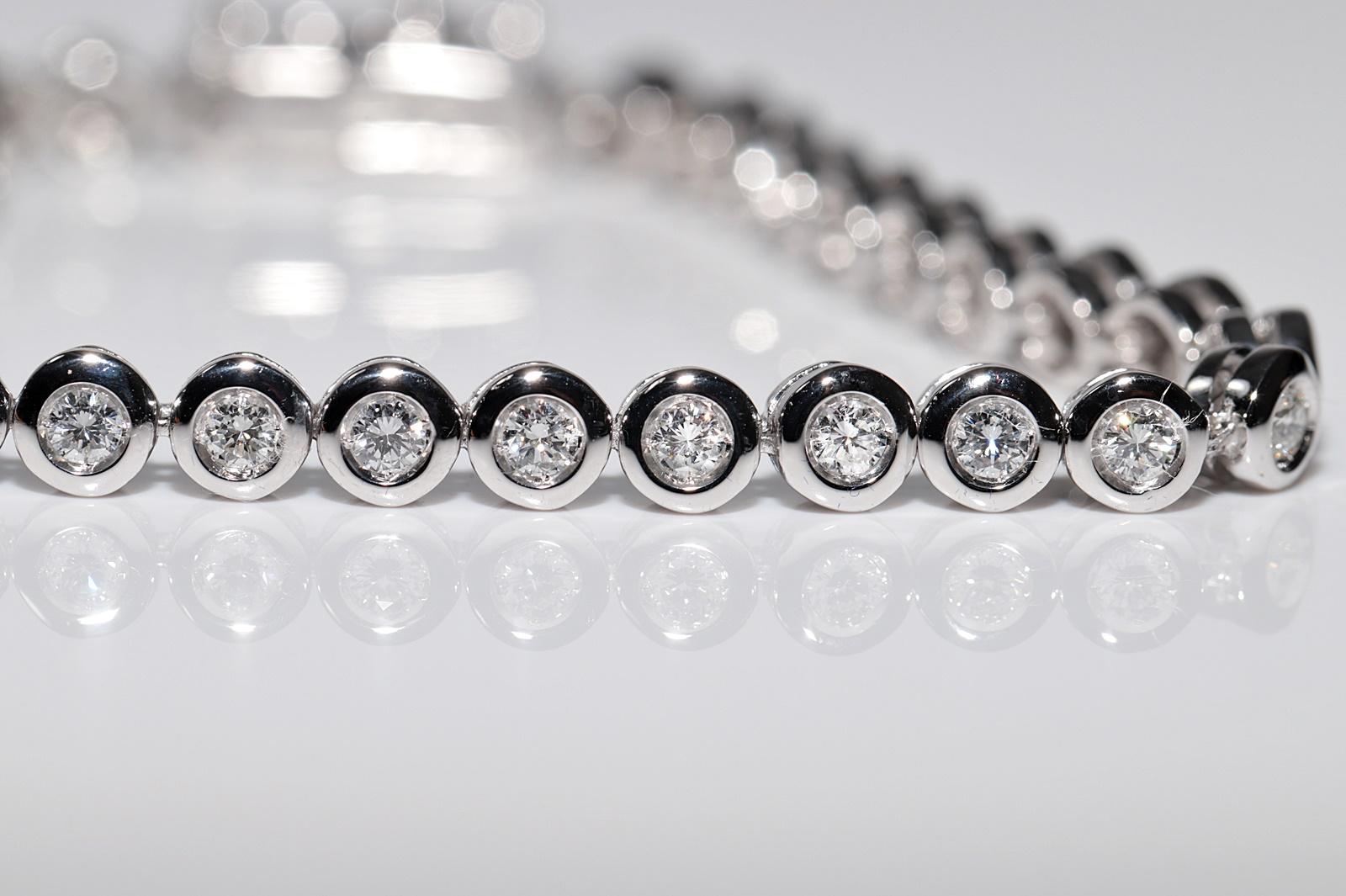 Bracciale da tennis decorato con diamanti naturali in oro 18 ct. d'epoca CIRCA 1980 In condizioni buone in vendita a Fatih/İstanbul, 34