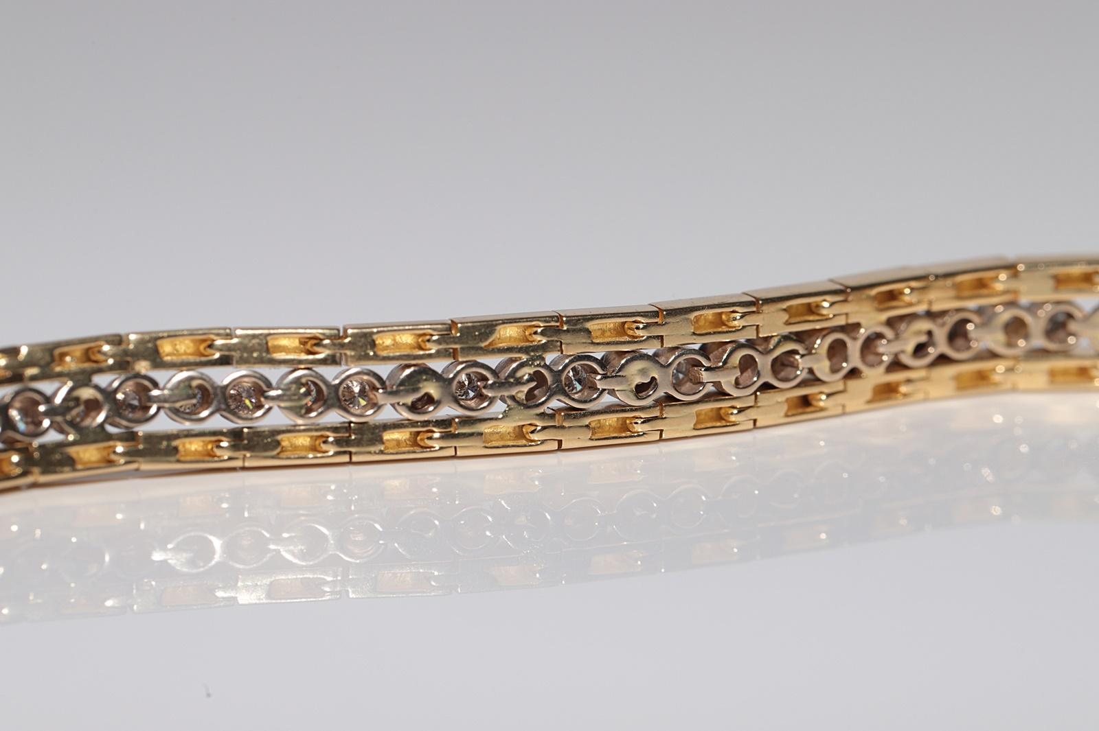 Vintage Circa 1980s 18k Gold Natural Diamond Decorated Tennis Strong Bracelet For Sale 6