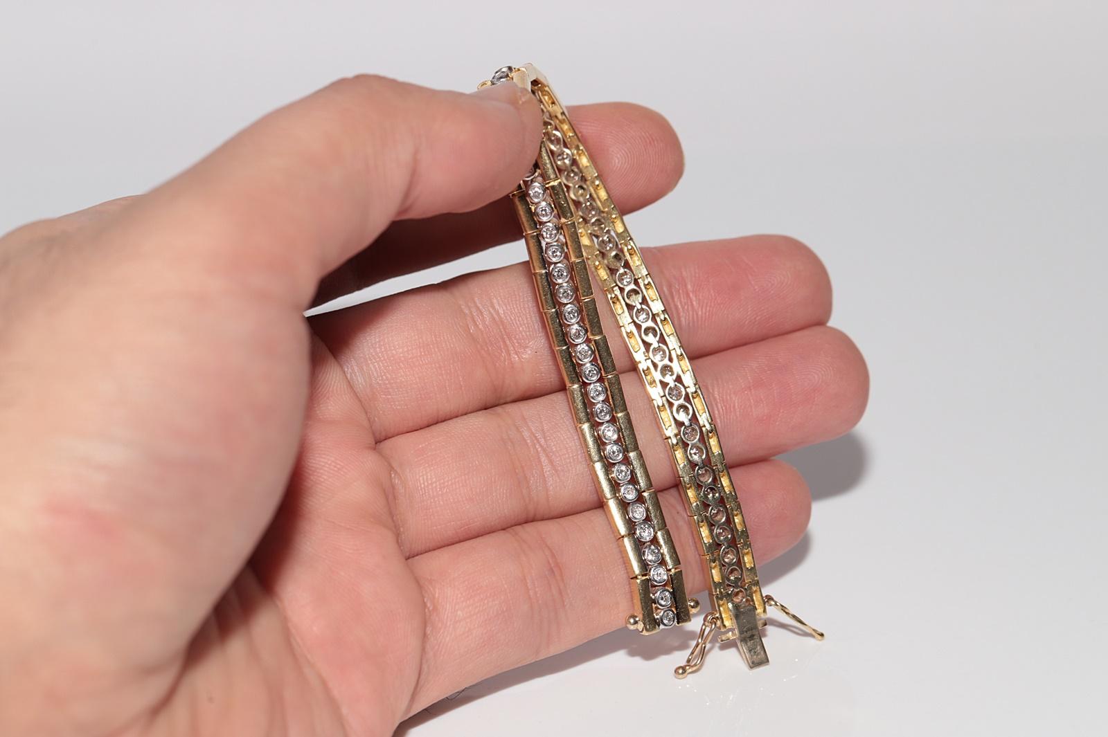 Vintage Circa 1980s 18k Gold Natural Diamond Decorated Tennis Strong Bracelet For Sale 10