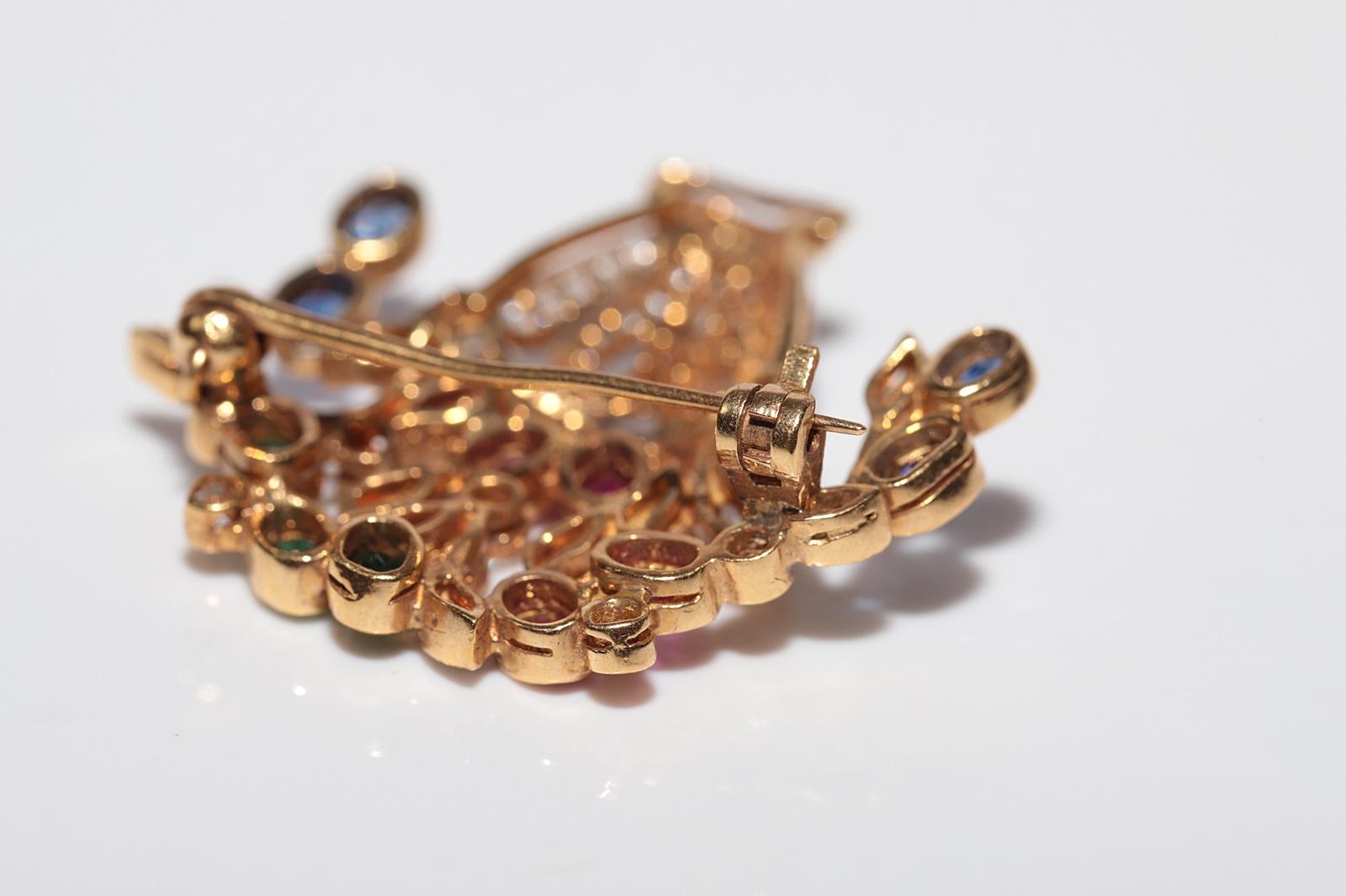 Vintage Circa 1980s 18k Gold Natural Diamond Emerald Sapphire Ruby Brooch For Sale 4