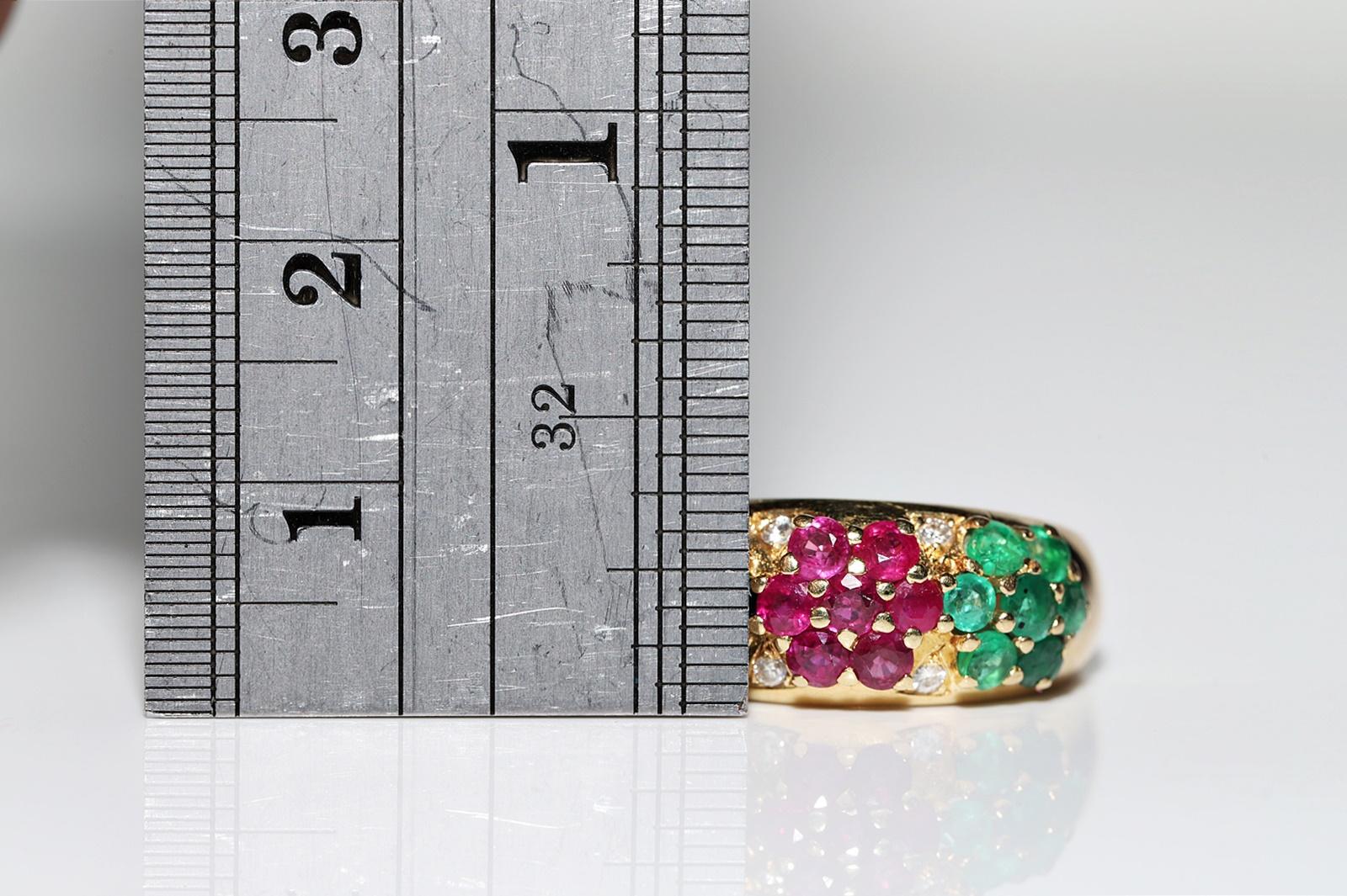 Vintage Circa 1980s 18k Gold Natural Diamond Emerald Sapphire Ruby Ring For Sale 8