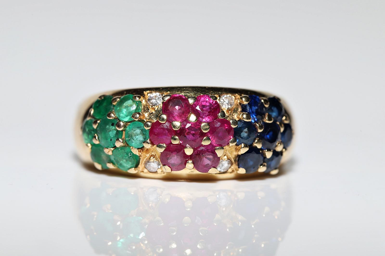 Women's Vintage Circa 1980s 18k Gold Natural Diamond Emerald Sapphire Ruby Ring For Sale