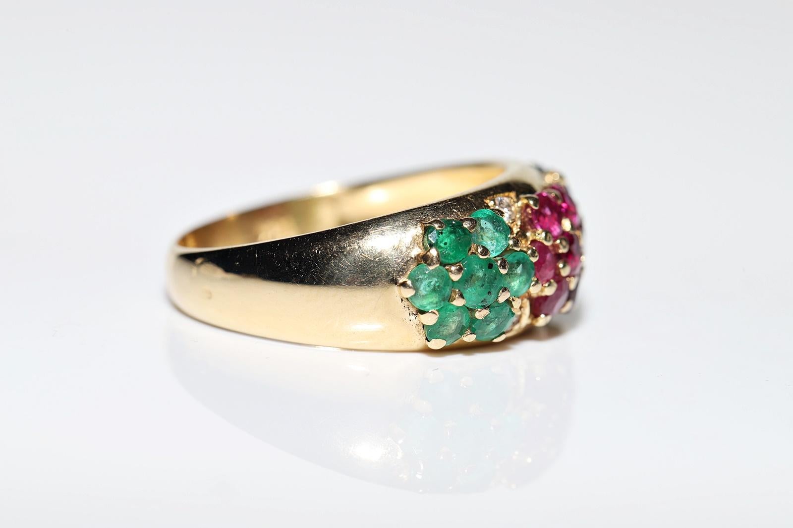 Vintage Circa 1980s 18k Gold Natural Diamond Emerald Sapphire Ruby Ring For Sale 2
